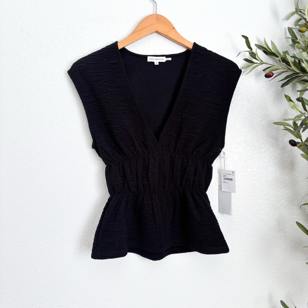 Good American Black Sleeveless V Neck Top